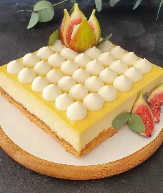 Лимонний чизкейк з інжиром